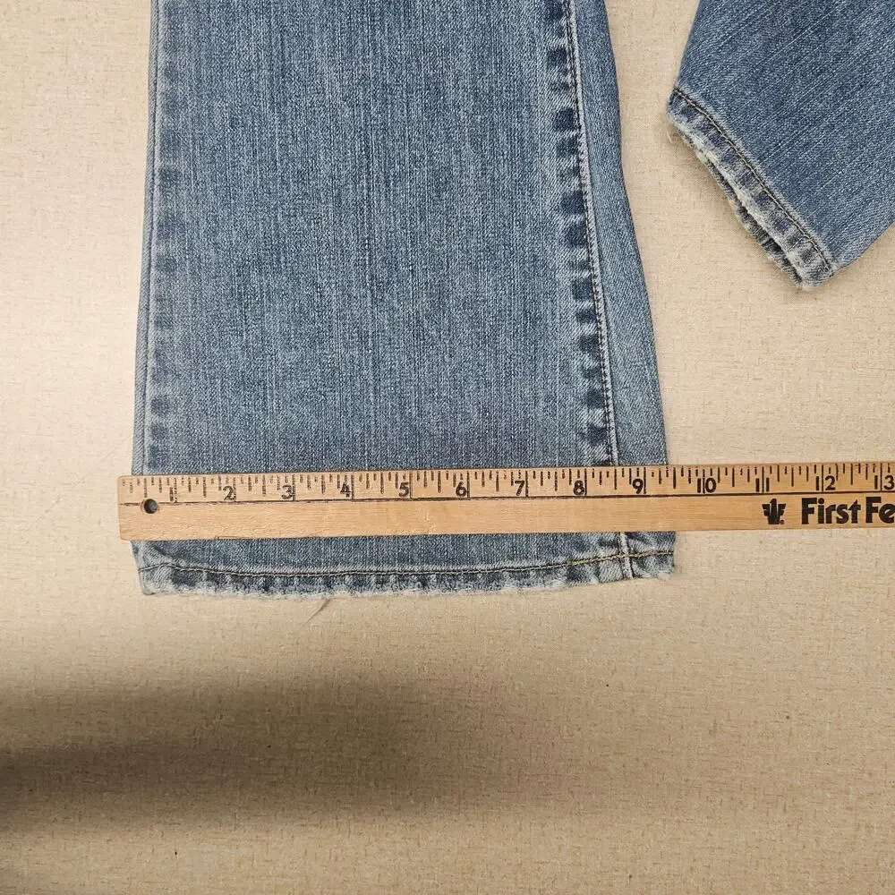 Old Navy Denim Low Waist Flare Jeans Medium Wash 100% Cotton Blue Women's Size 6